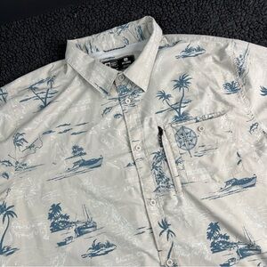 Salty Crew Seafarer Short-Sleeve Tech Woven Shirt With All Over Print Men’s 2XL